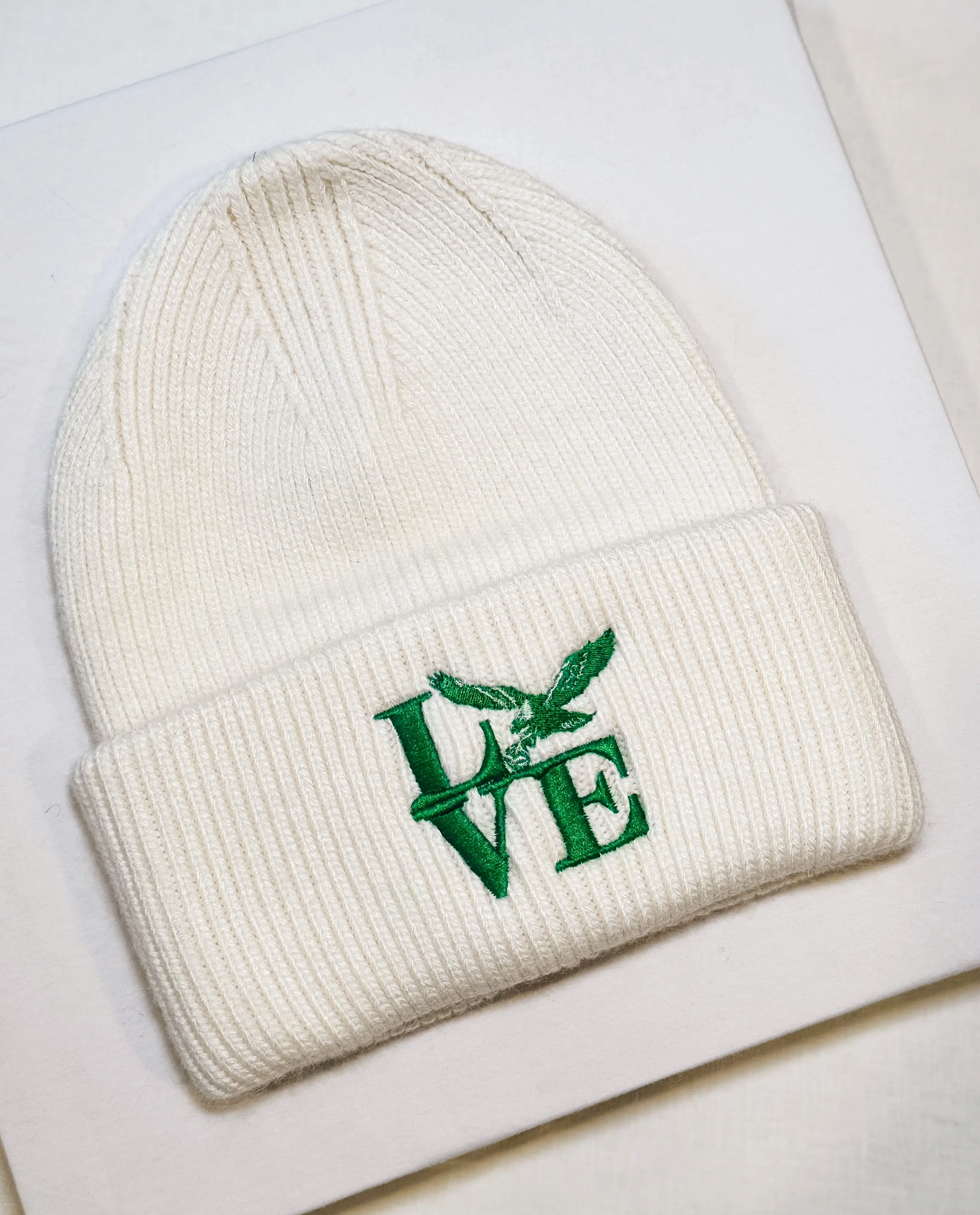 OVERSIZED RIBBED EAGLES BEANIE - IVORY LOVE